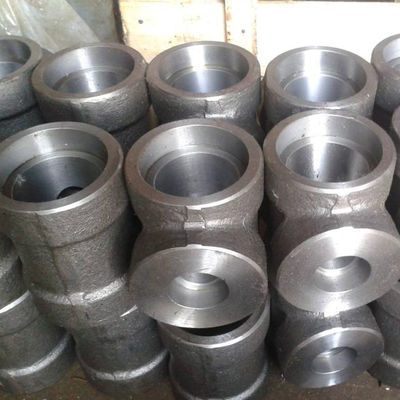 A105 Carbon Steel Socket / Threaded Branch Table Forged Tee